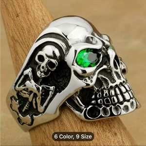 SKULL RINGS